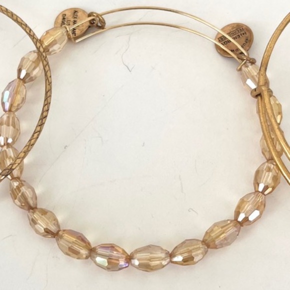 Alex and Ani set of 5 Gold bangles - Picture 4 of 7